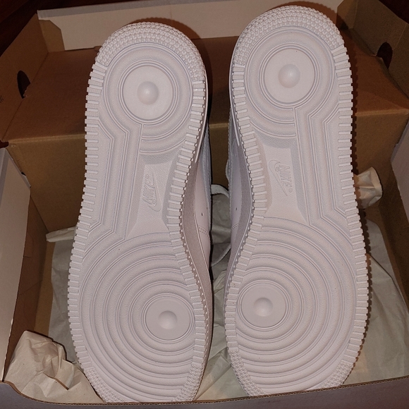 Men's Air Force One's - Picture 10 of 11